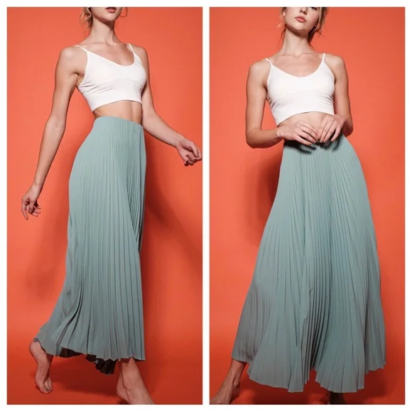 39 Boho Solid woven elastic banded waist pleated maxi skirt - Picture 5 of 6